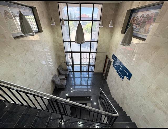 840M² OFFICE TO LET IN NOORDWYK
